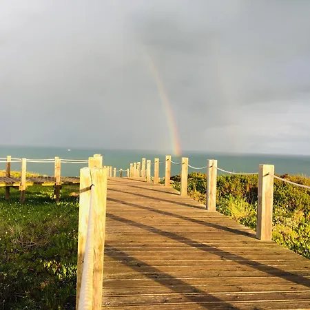Porta Da - Paredes Da Vitoria * Senhora da Vitoria