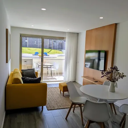 Апартаменты Porta Da - Paredes Da Vitoria Senhora da Vitoria